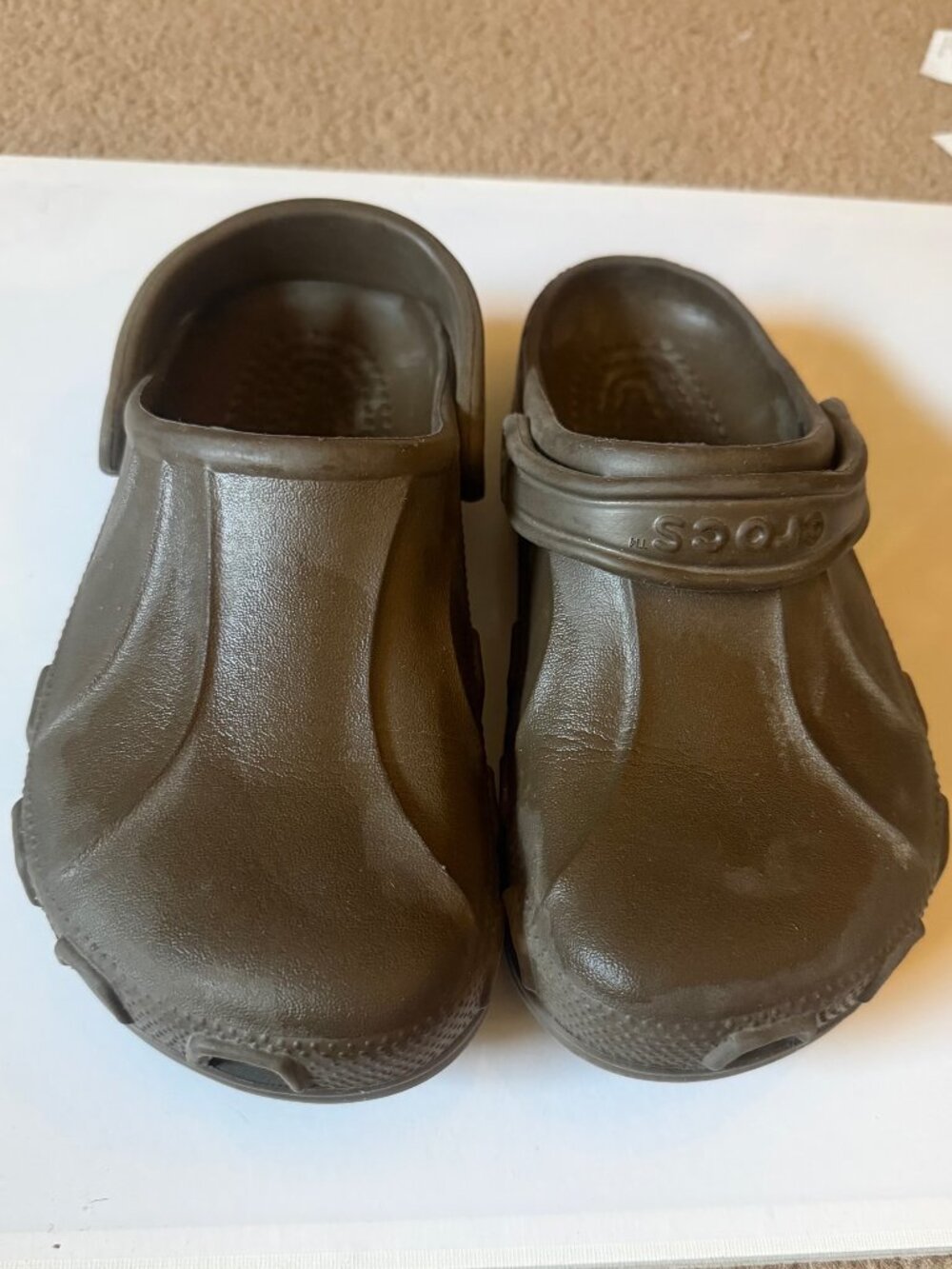 Crocs Chocolate Brown Clogs W 9